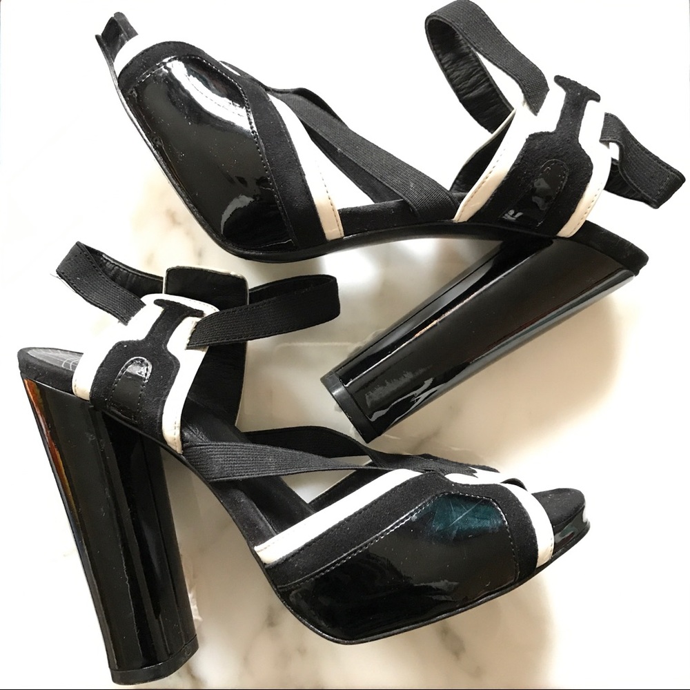 Trouve Patent Round Heel Colorblock Sandals